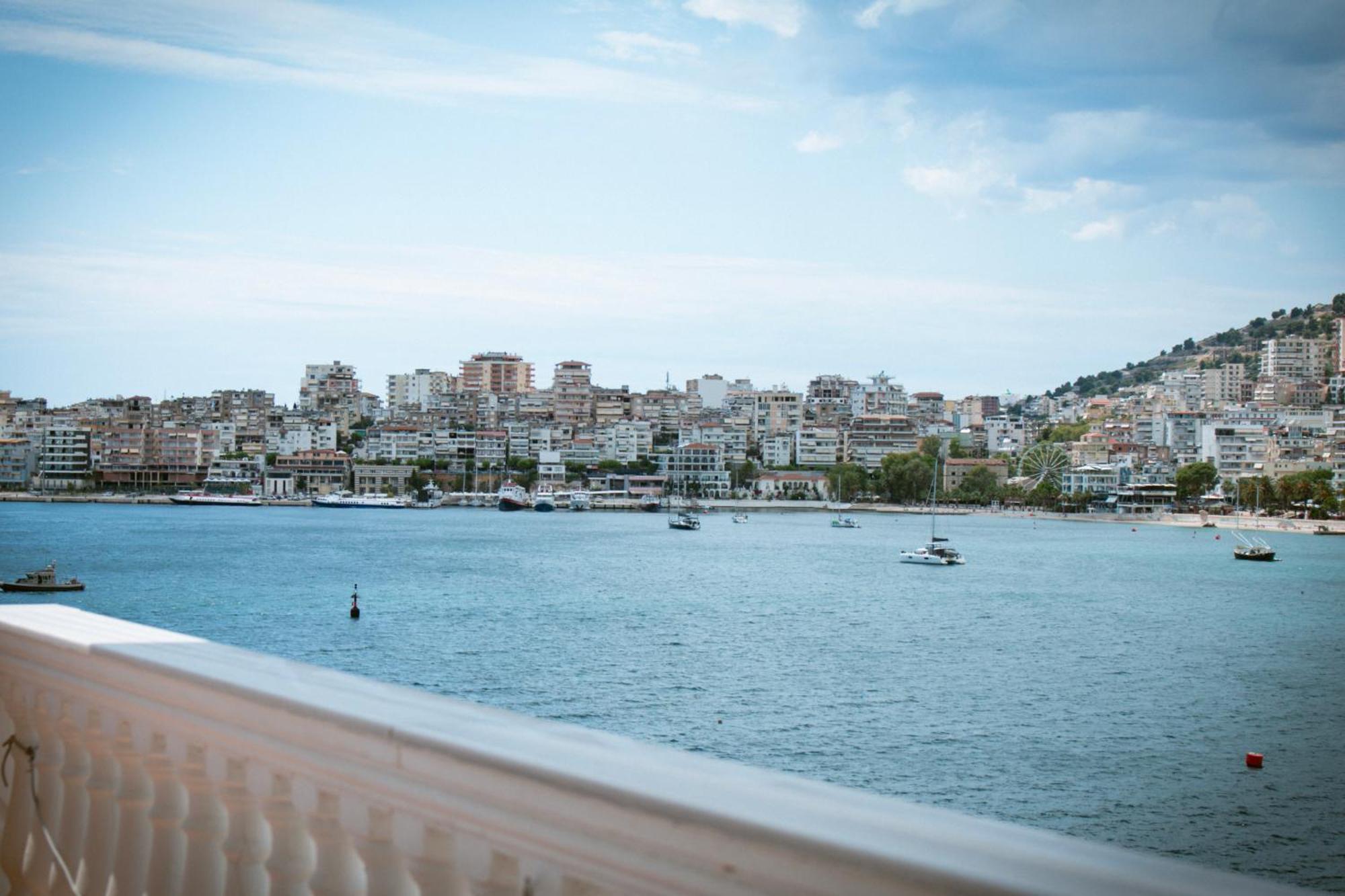 Hotel Fron Sarande Exterior photo